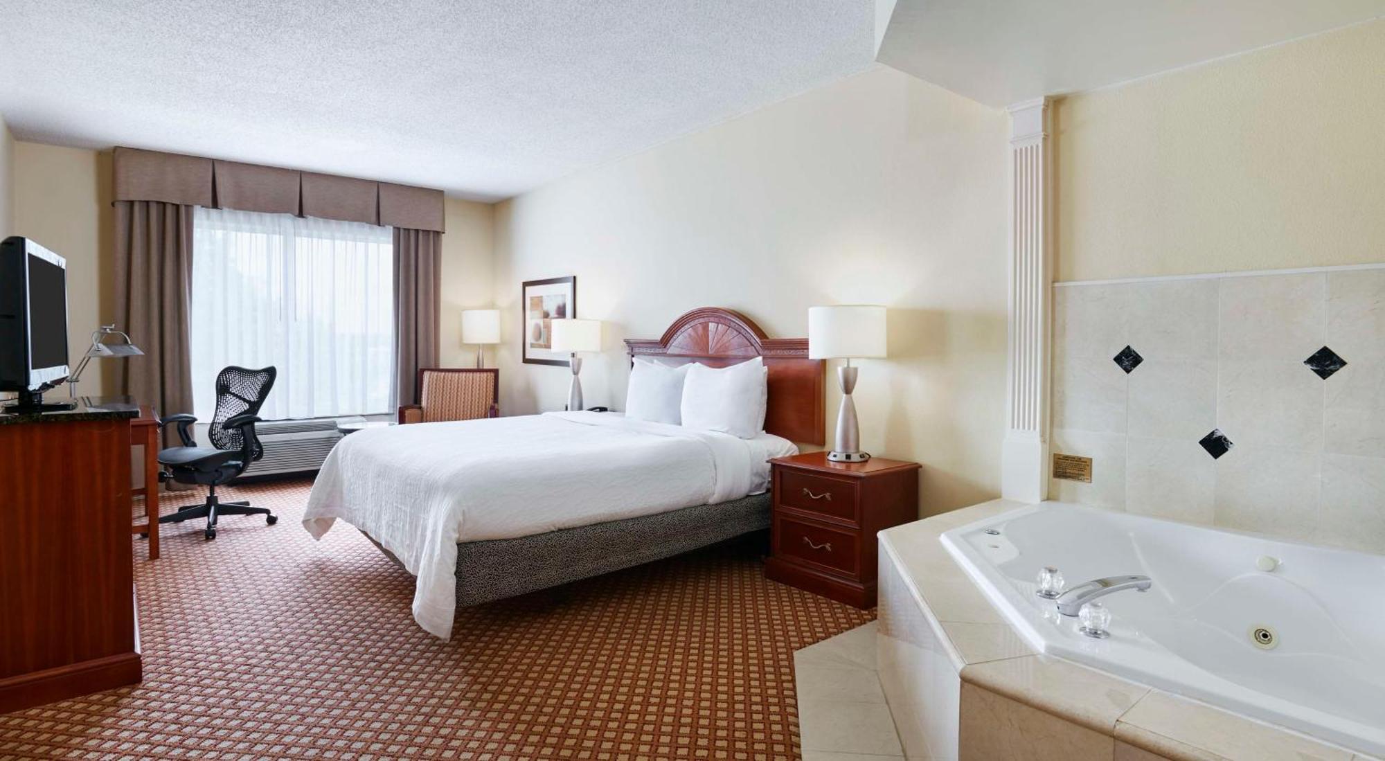 Hilton Garden Inn Charlotte North Luaran gambar