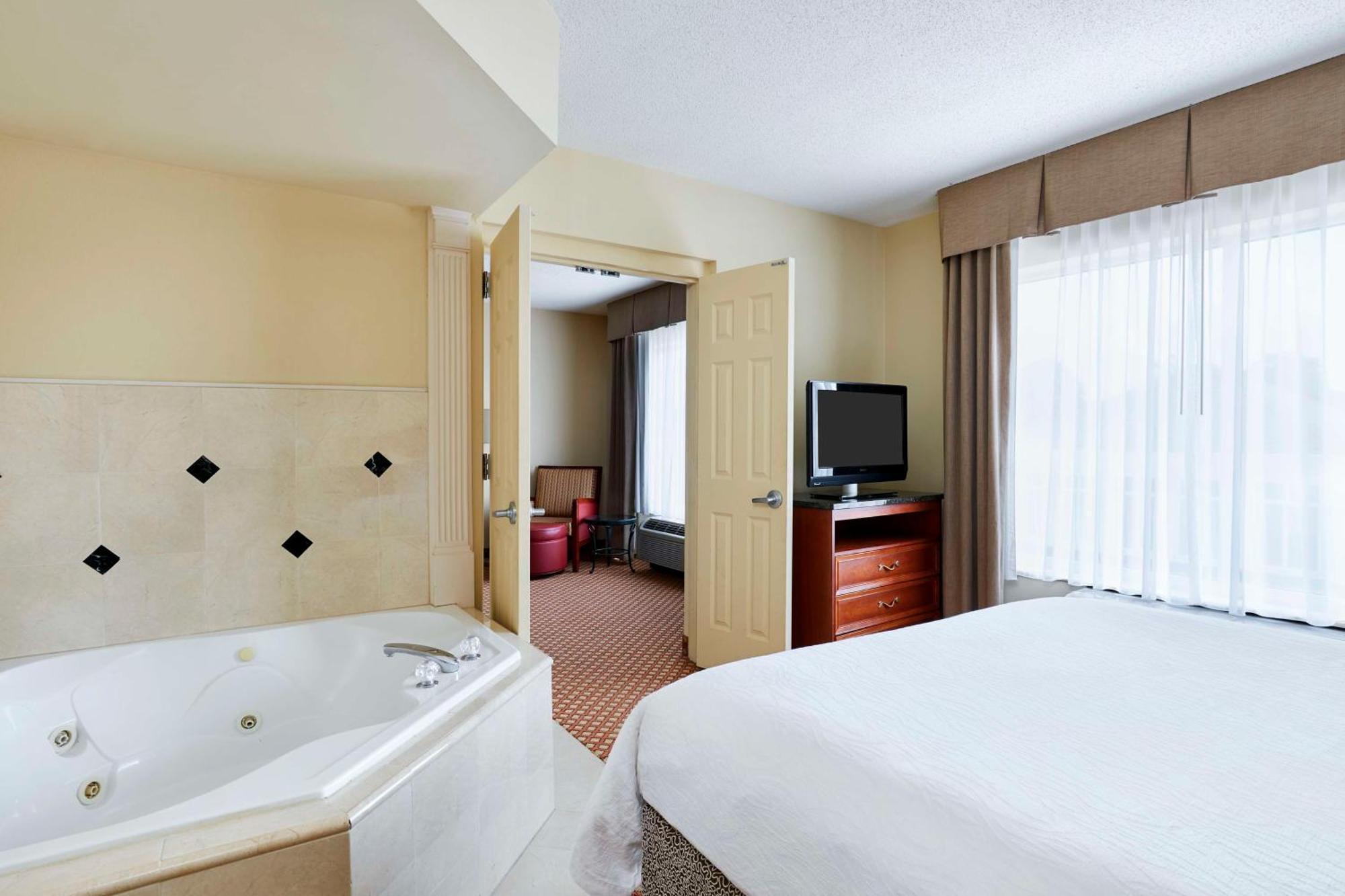 Hilton Garden Inn Charlotte North Luaran gambar